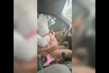 Baju Adat Bali Bersetubuh Di Mobil Lumer poster